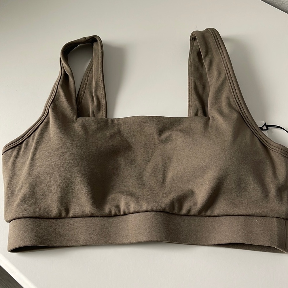 Paragon fitwear sports bra size small